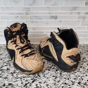 Brown Nike Lebron 12 EXT King Cork Basketball Shoes sz 8 sneakers 768829-100